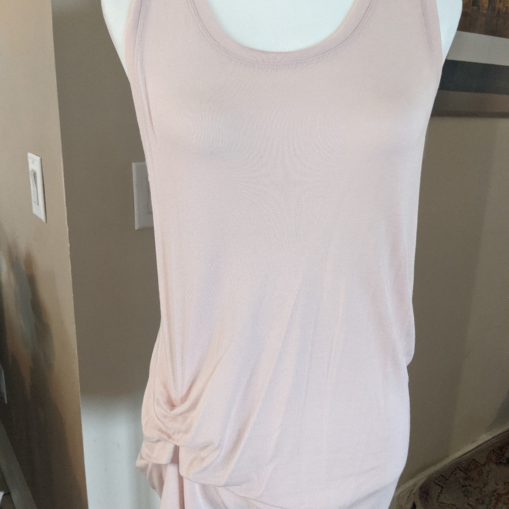 Athleta light pink tank